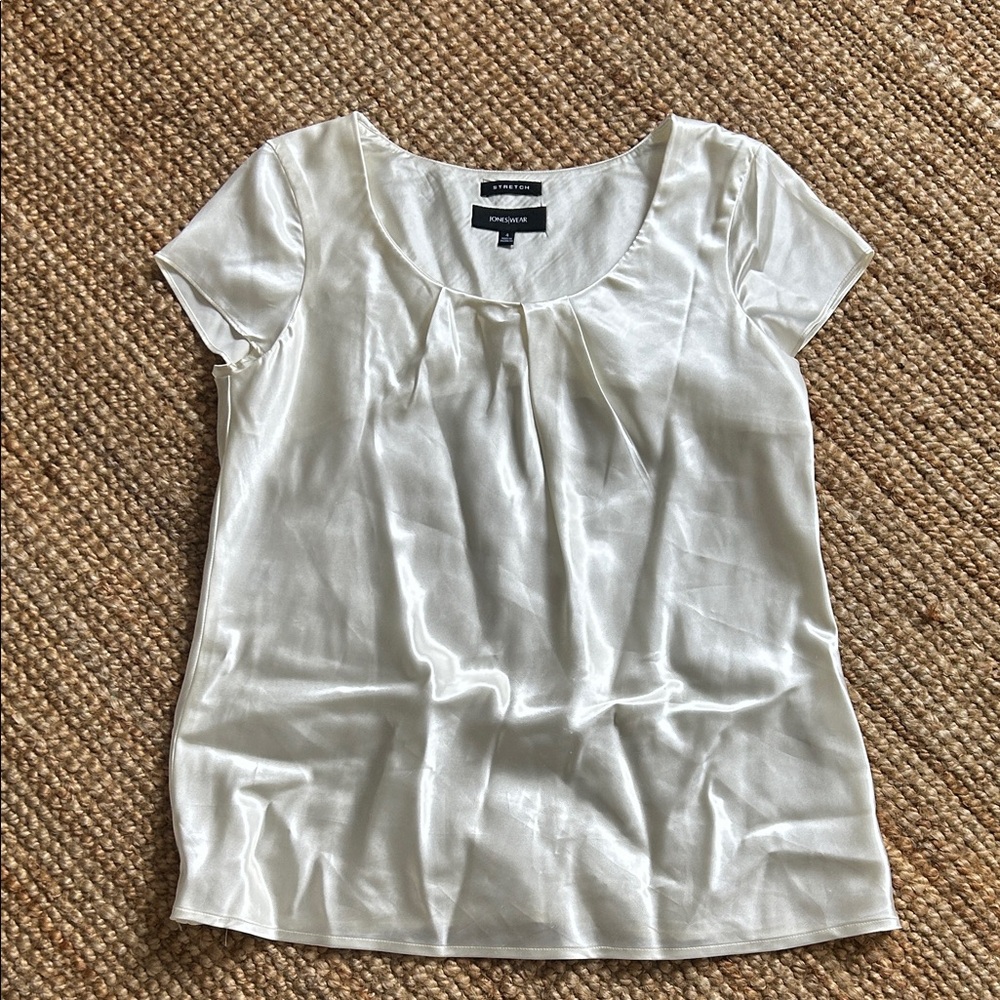 Jones New York Cream Satin Blouse